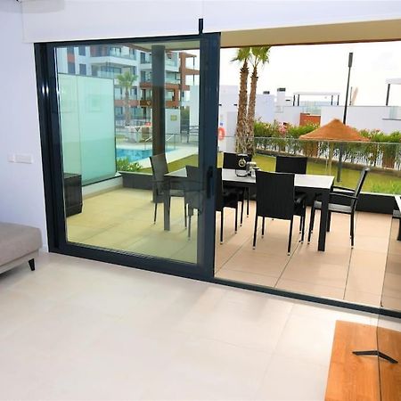 Casa Kerr - Luxury Apt - Sleeps 9 - Los Boliches Apartment Malaga Exterior photo