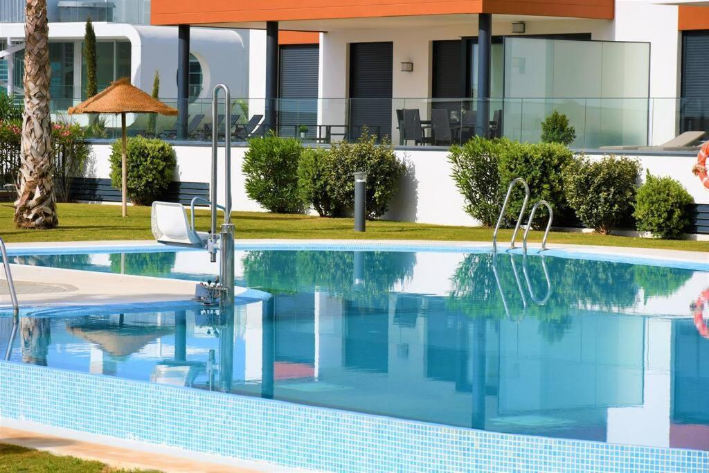 Casa Kerr - Luxury Apt - Sleeps 9 - Los Boliches Apartment Malaga Exterior photo